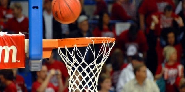 world-poker-fund-holdings-and-basketball-legend-tracy-mcgrady-to-launch-slot-machines-in-vegas