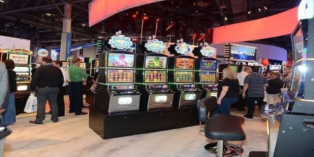 Slot machine maker thinks that Japan Casino need to be like Vegas